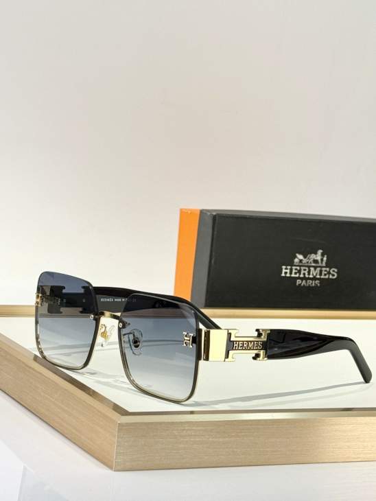 Picture of Hermes Sunglasses _SKUfw71630294fw